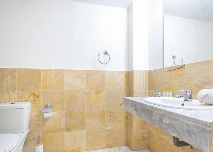 דירה Altos De Banus Lv
