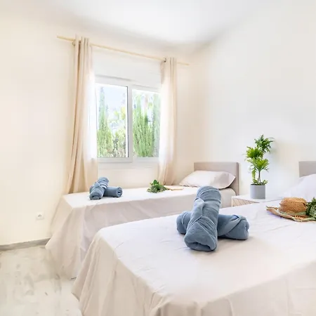 Altos De Banus Lv Διαμέρισμα *